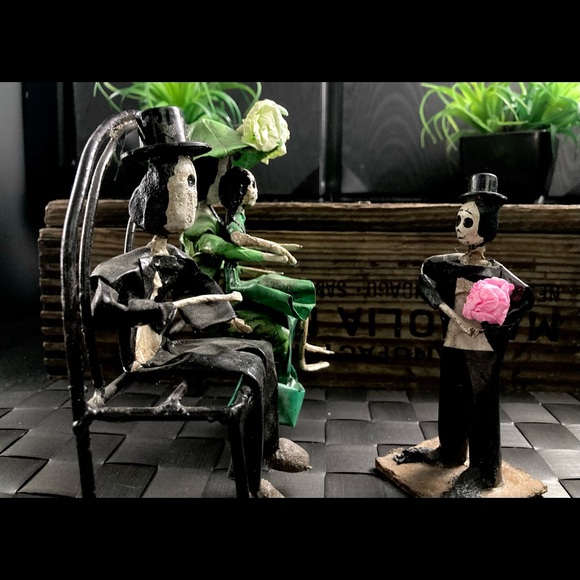 Day of the Dead Paper Maché Catrina Sculptures Dia de los Muertos Halloween - Picture 2 of 16